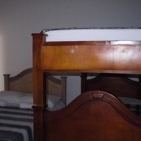 Hostal Naty Luna Jardin Luaran gambar